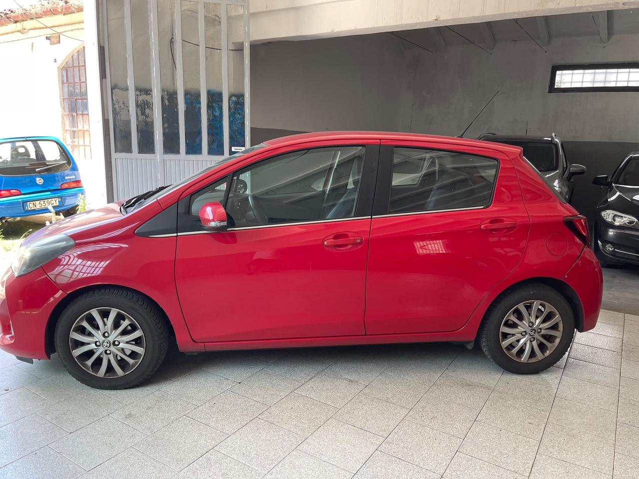 Toyota Yaris 1.4 D-4D 5 porte Lounge