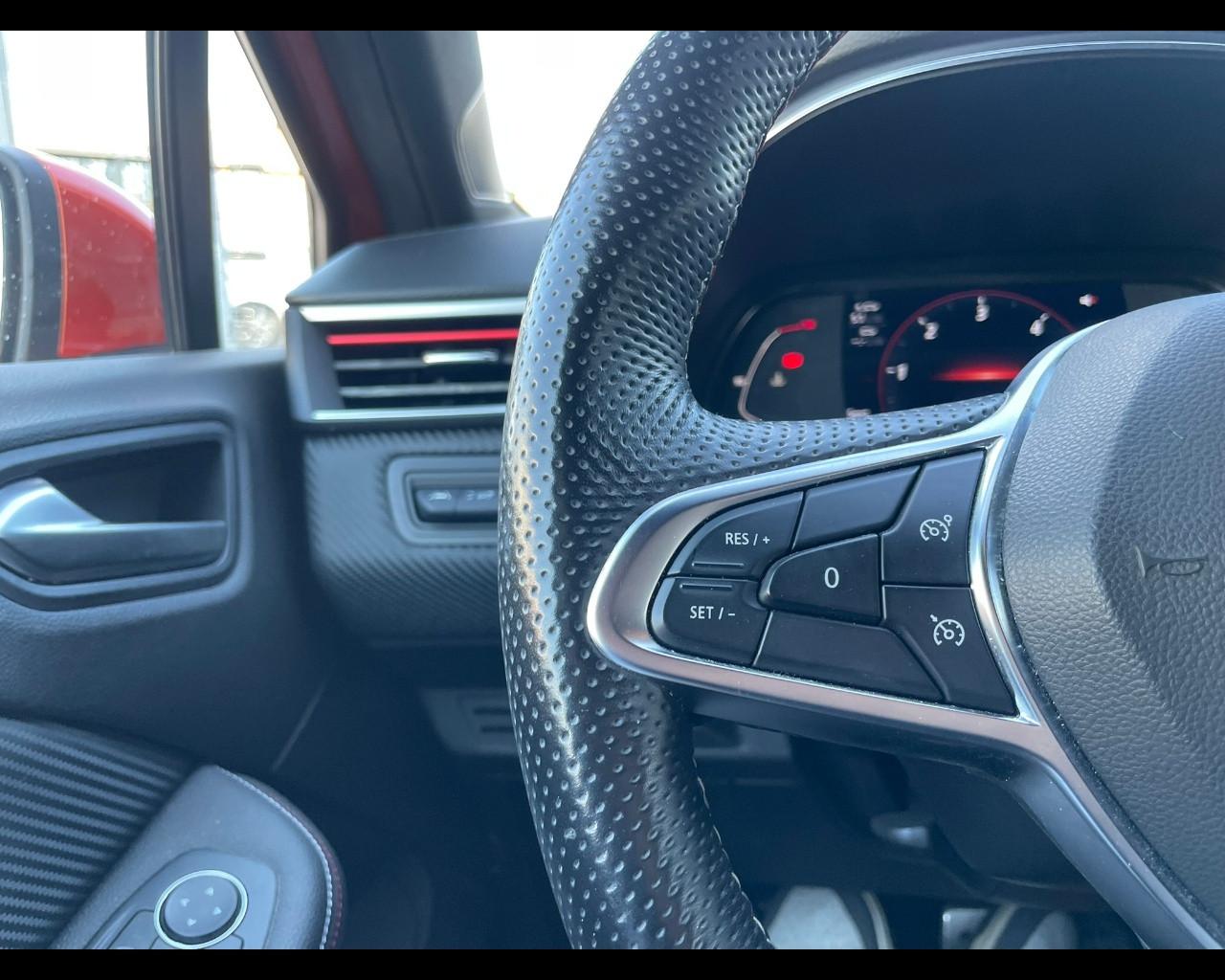 RENAULT Clio 5ª serie - Clio Blue dCi 115 CV 5 porte R.S. Line