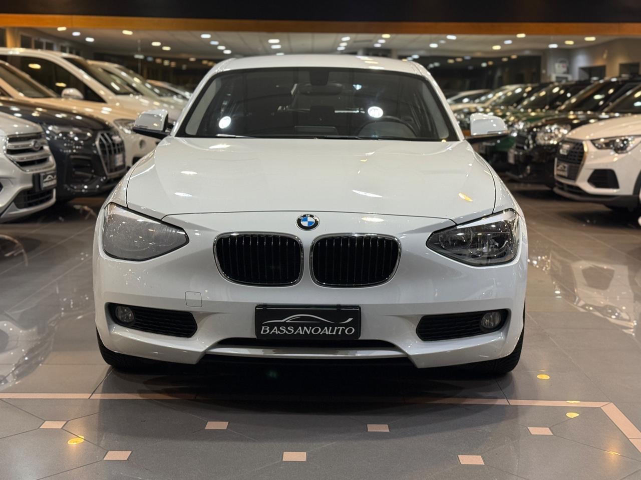 Bmw 116 116i 5p. Urban