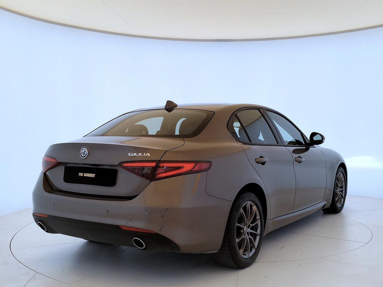 ALFA ROMEO GIULIA 2.2 t Super 180cv - IVA ESPOSTA