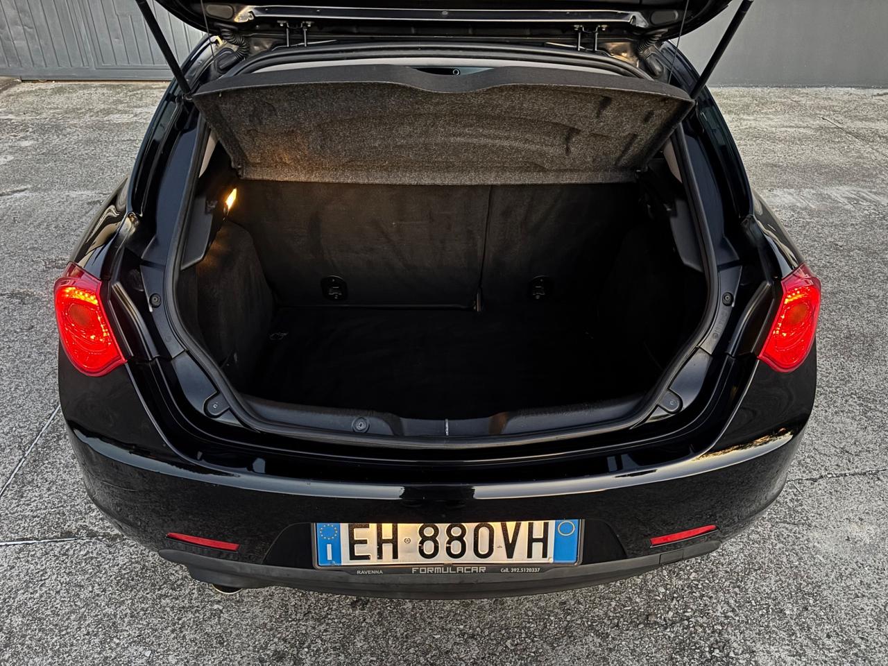 Alfa Romeo Giulietta 1.4 benzina. Garanzia 12 mesi