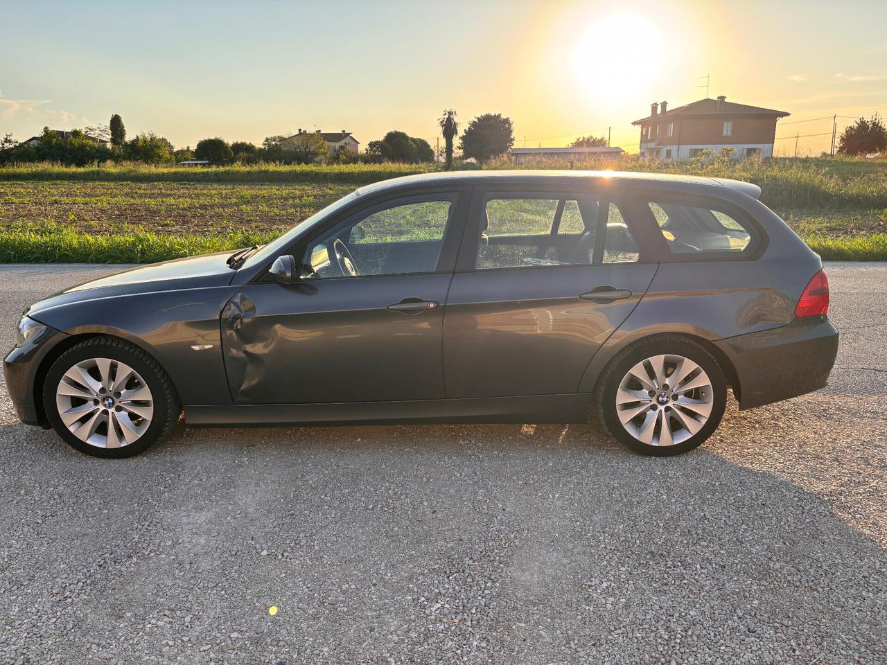 Bmw 320 320d cat Touring Attiva