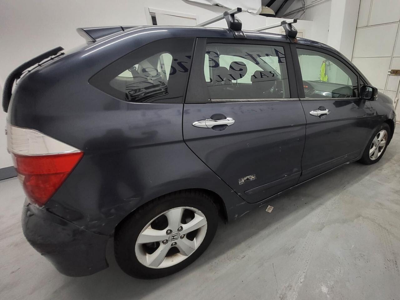 Honda FR-V 2.2 16V i-CTDi Executive LH