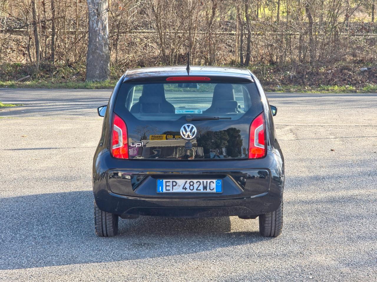 Volkswagen up! 1.0 3p. move ASG 2013-E5B Automatico NEO