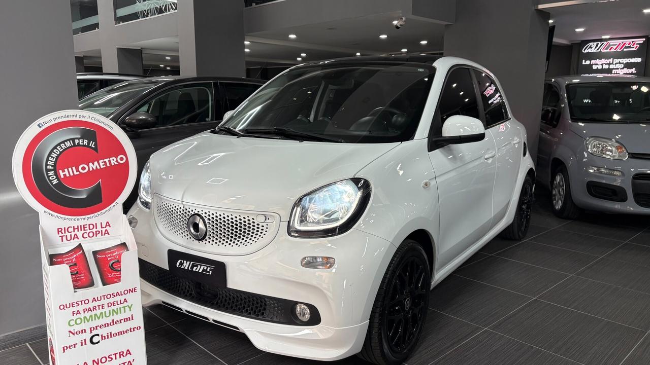smart forFour 0.9 GPL turbo 90cv Superpassion Twinamic ITALIANA