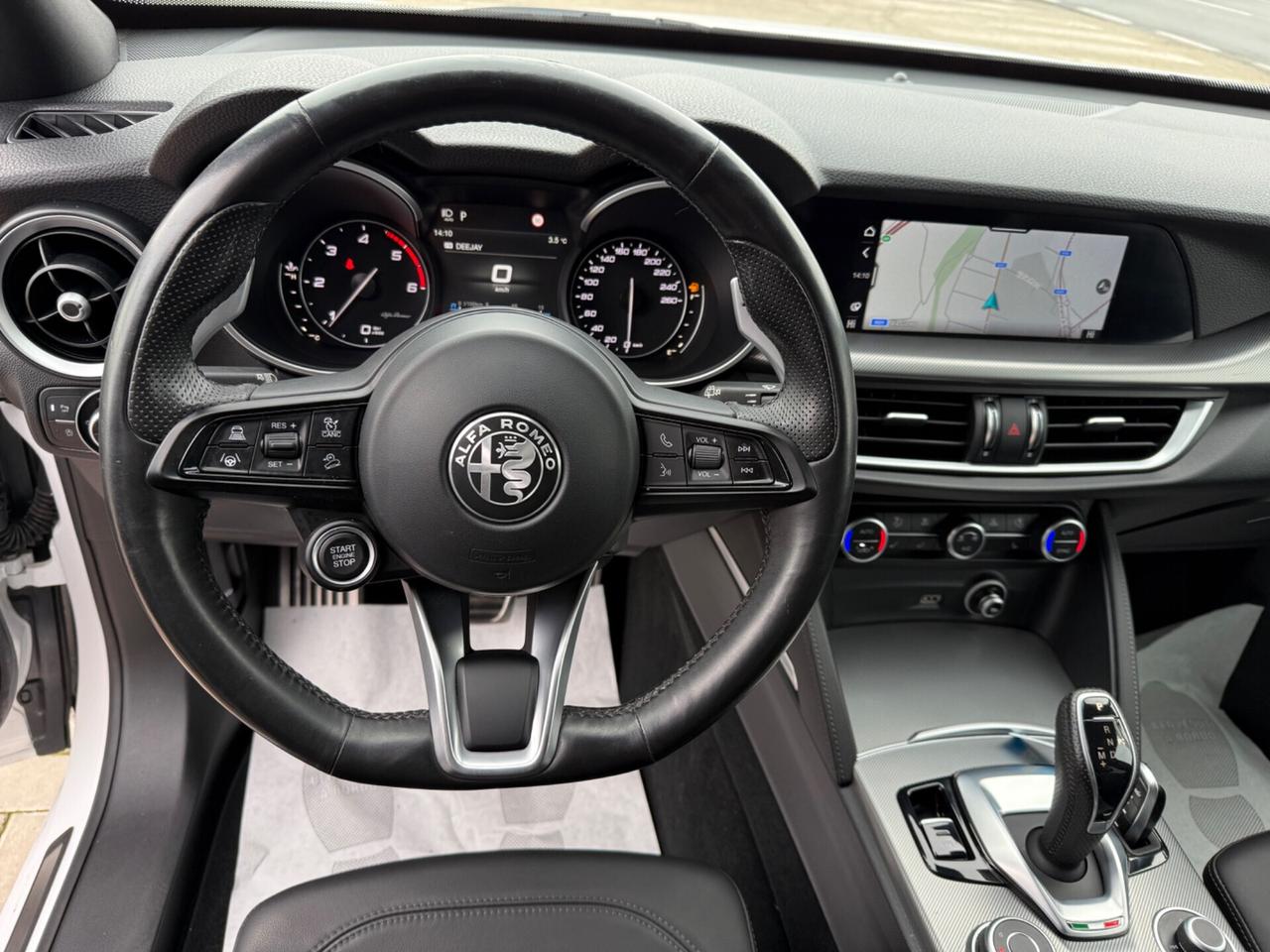 Alfa Romeo Stelvio 2.2 Turbodiesel 210 CV AT8 Q4 Veloce