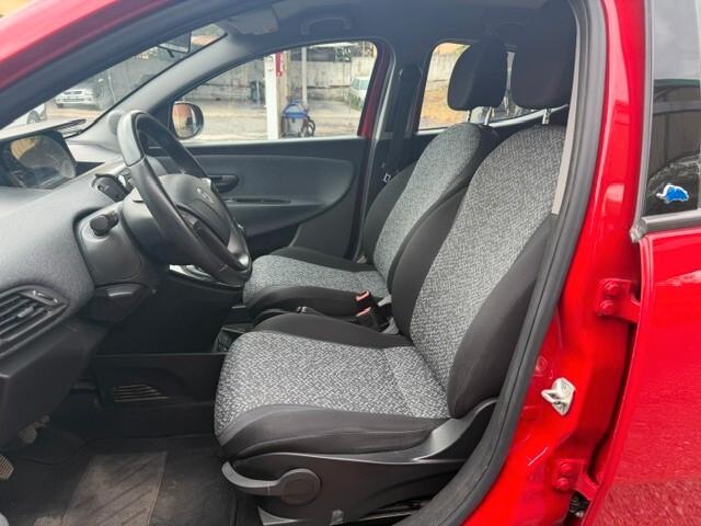 Lancia Ypsilon 1.2 69 CV 5 porte GPL Ecochic Elefantino Blu