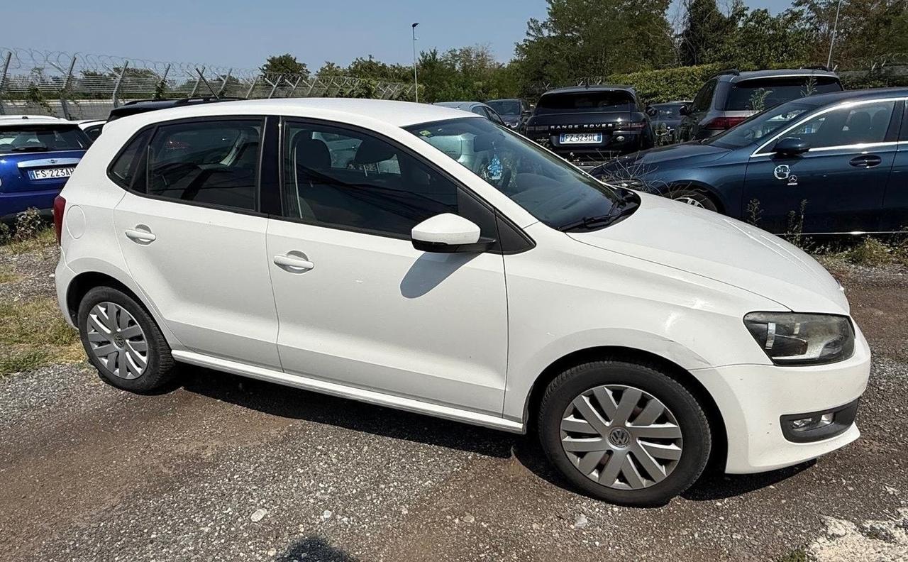 Volkswagen Polo GPL 2010 Ok Neop Ok Area B e C