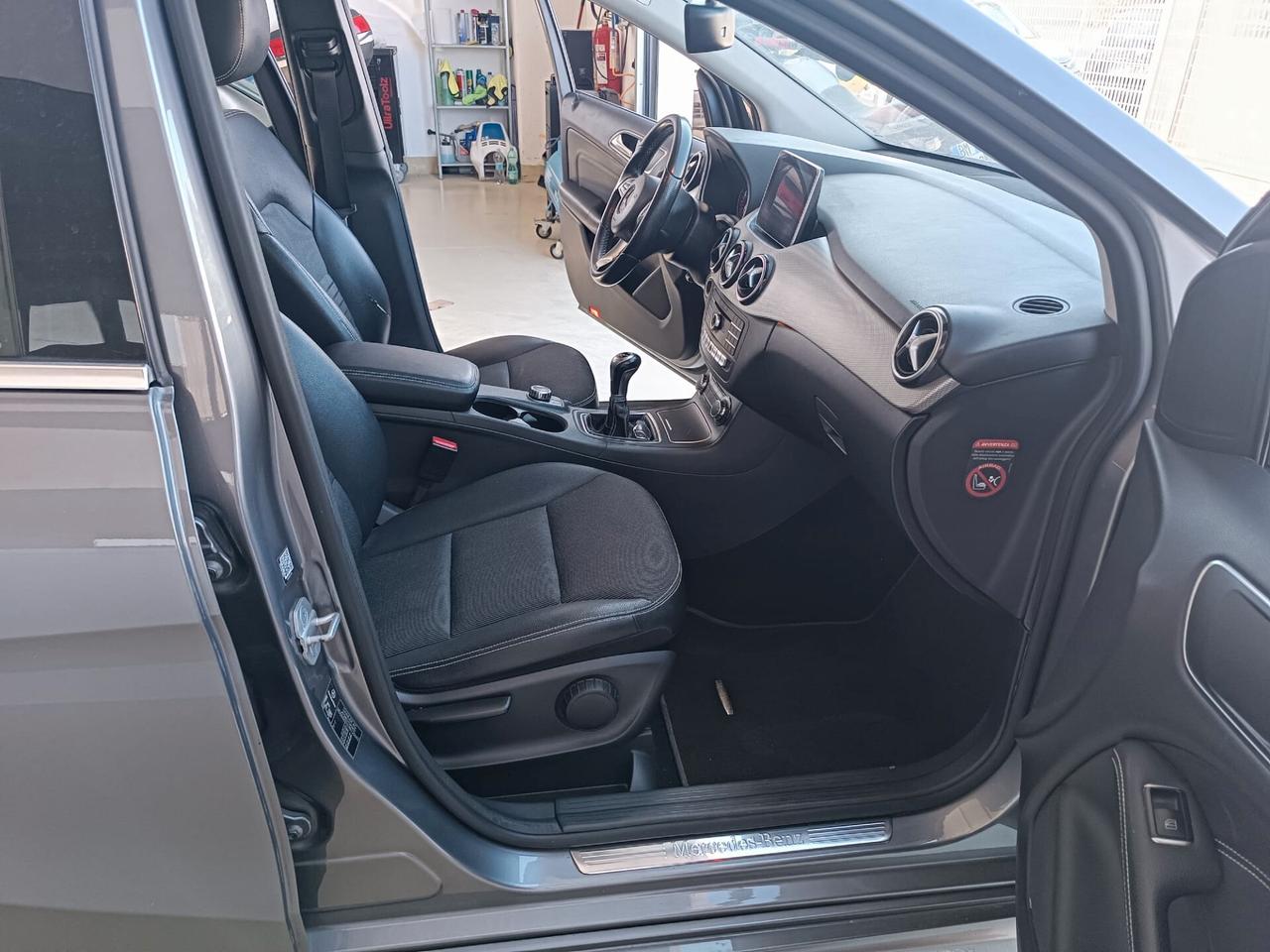 Mercedes-benz B 180 CDI Premium