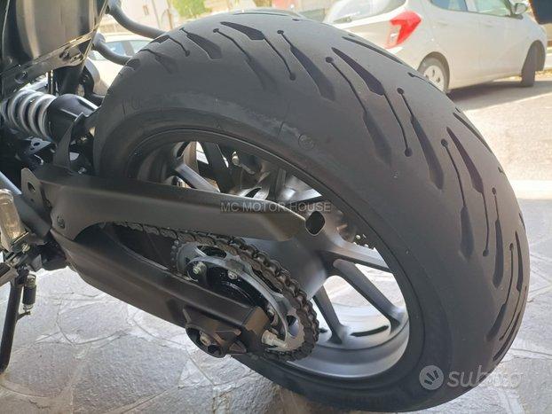 Yamaha xsr 700 +inclu.passaggio+ garanzia/permute