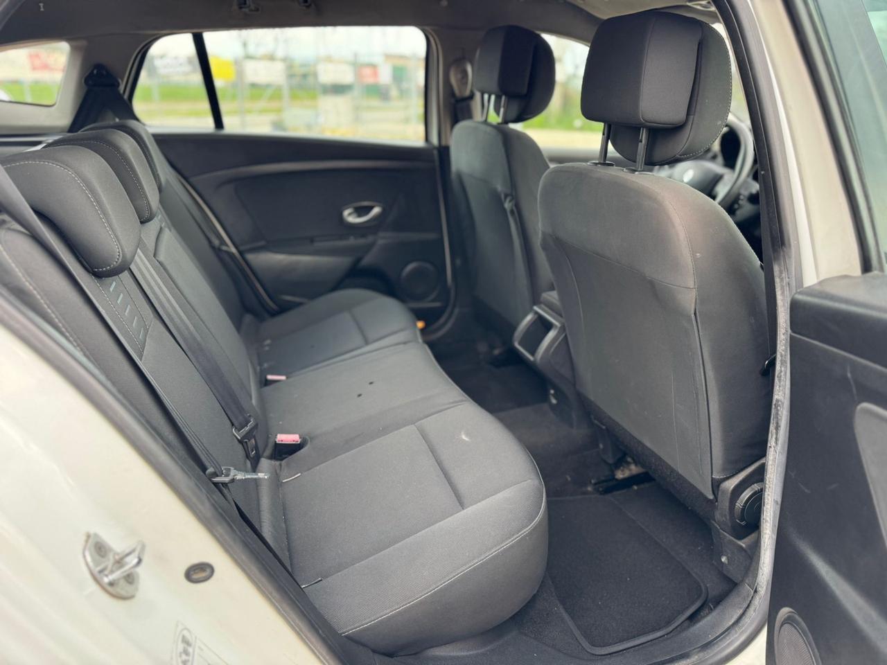 Renault Mégane 1.5 dCi 90CV SporTour Confort