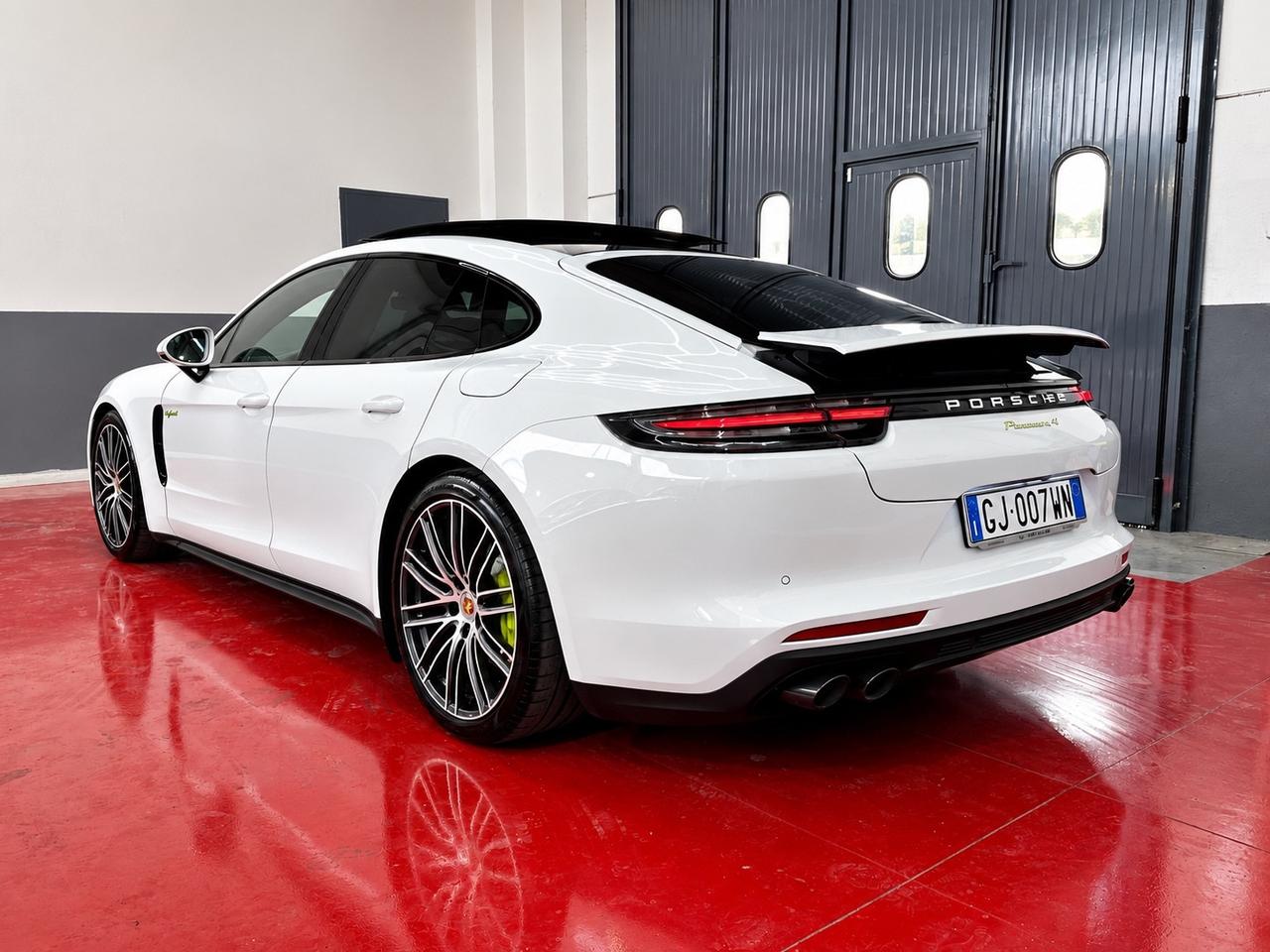 Porsche Panamera 2.9 4 E-Hybrid 10 years Edition