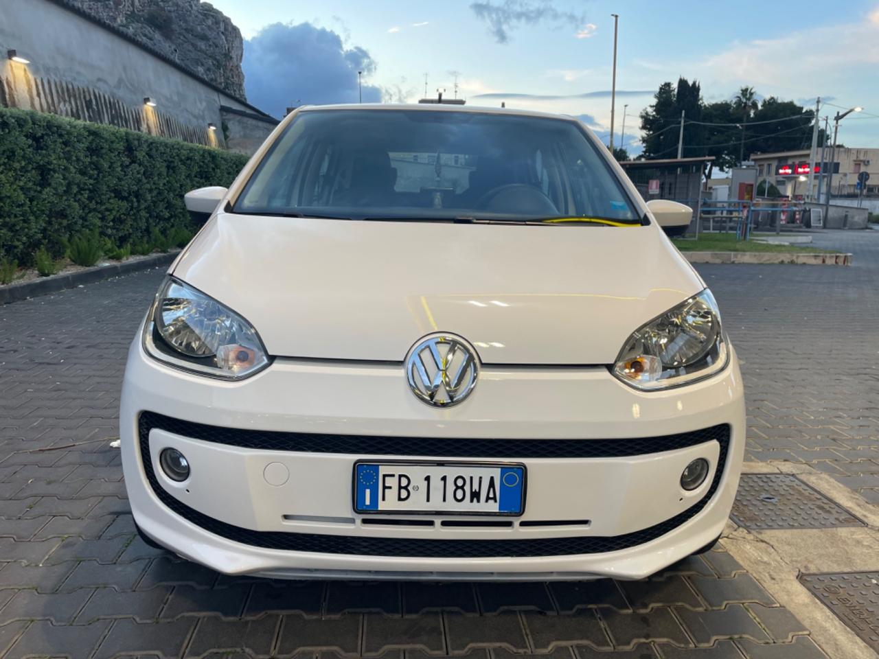 Volkswagen up! 1.0 5p. move up!