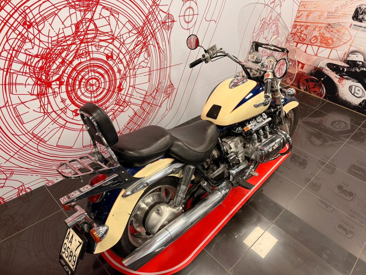 Honda F6 1500 C 1999