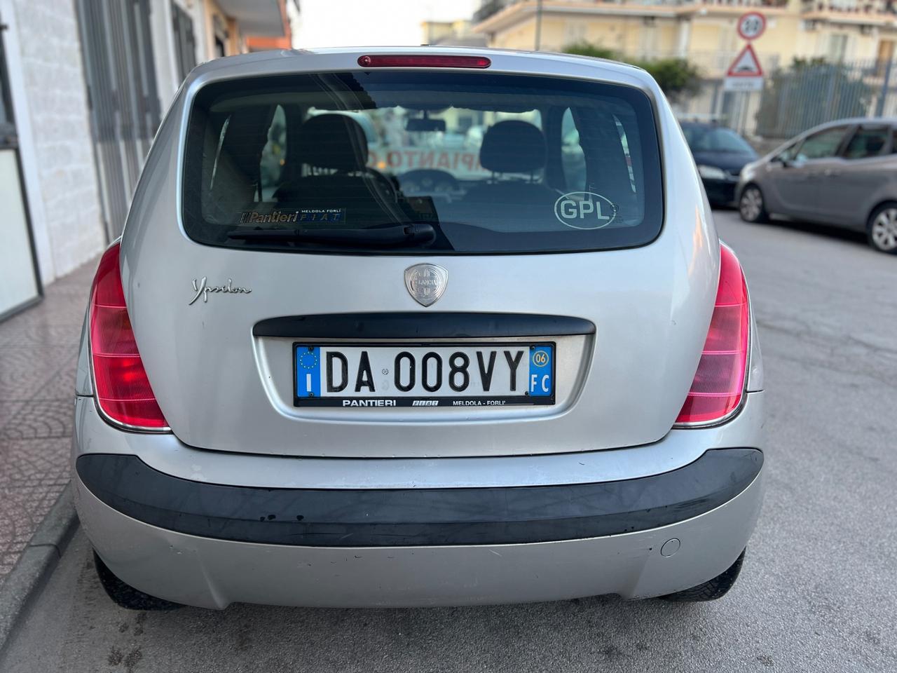 Lancia ypsilon 1.2 benzina/Gpl – 60CV | Anno 2007