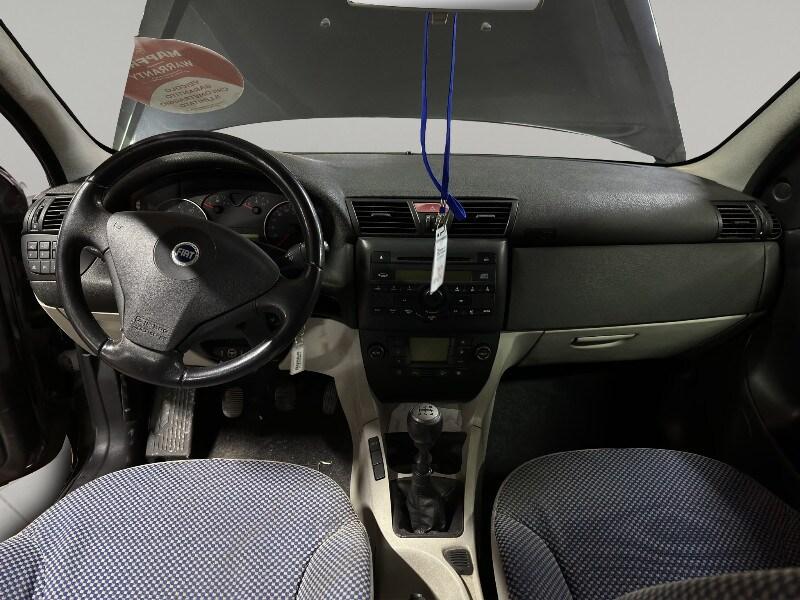 FIAT Stilo 1.6i 16V 5 porte Dynamic