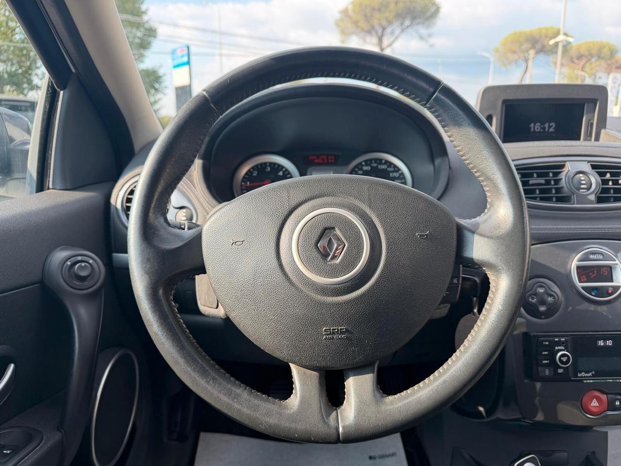 Renault Clio 1.5 DCI 75CV 5P DYNAMIQUE 2011