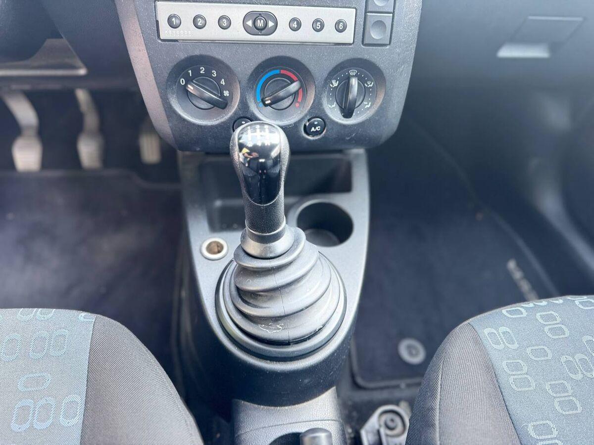 Ford Fiesta V 2006 1.2 Ghia 3p