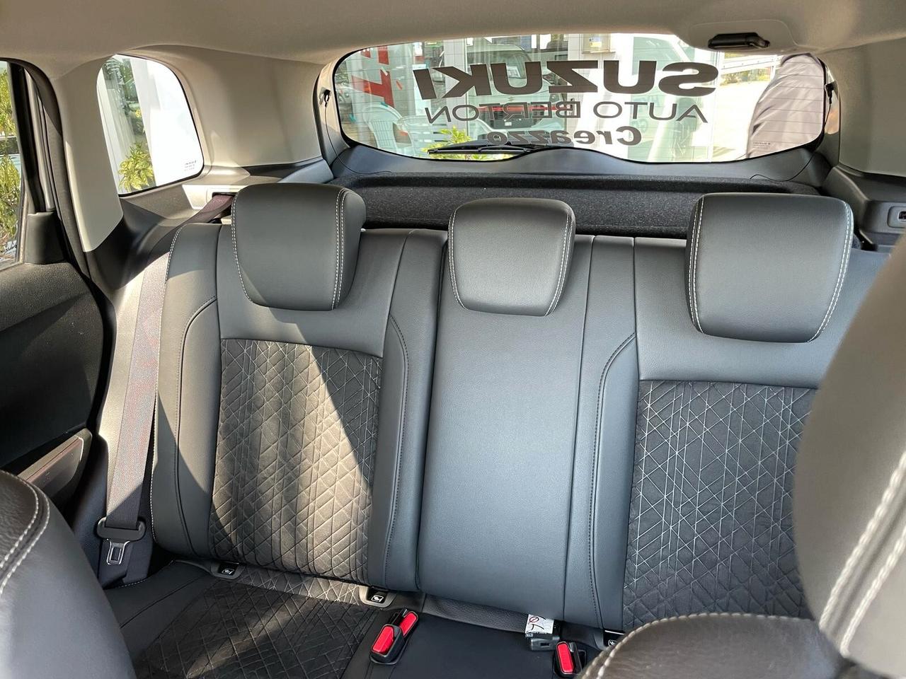 Suzuki Vitara 1.4 Hybrid Top