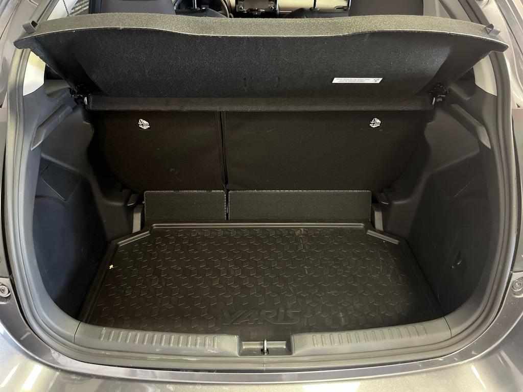 Toyota Yaris 1.5 hybrid Active