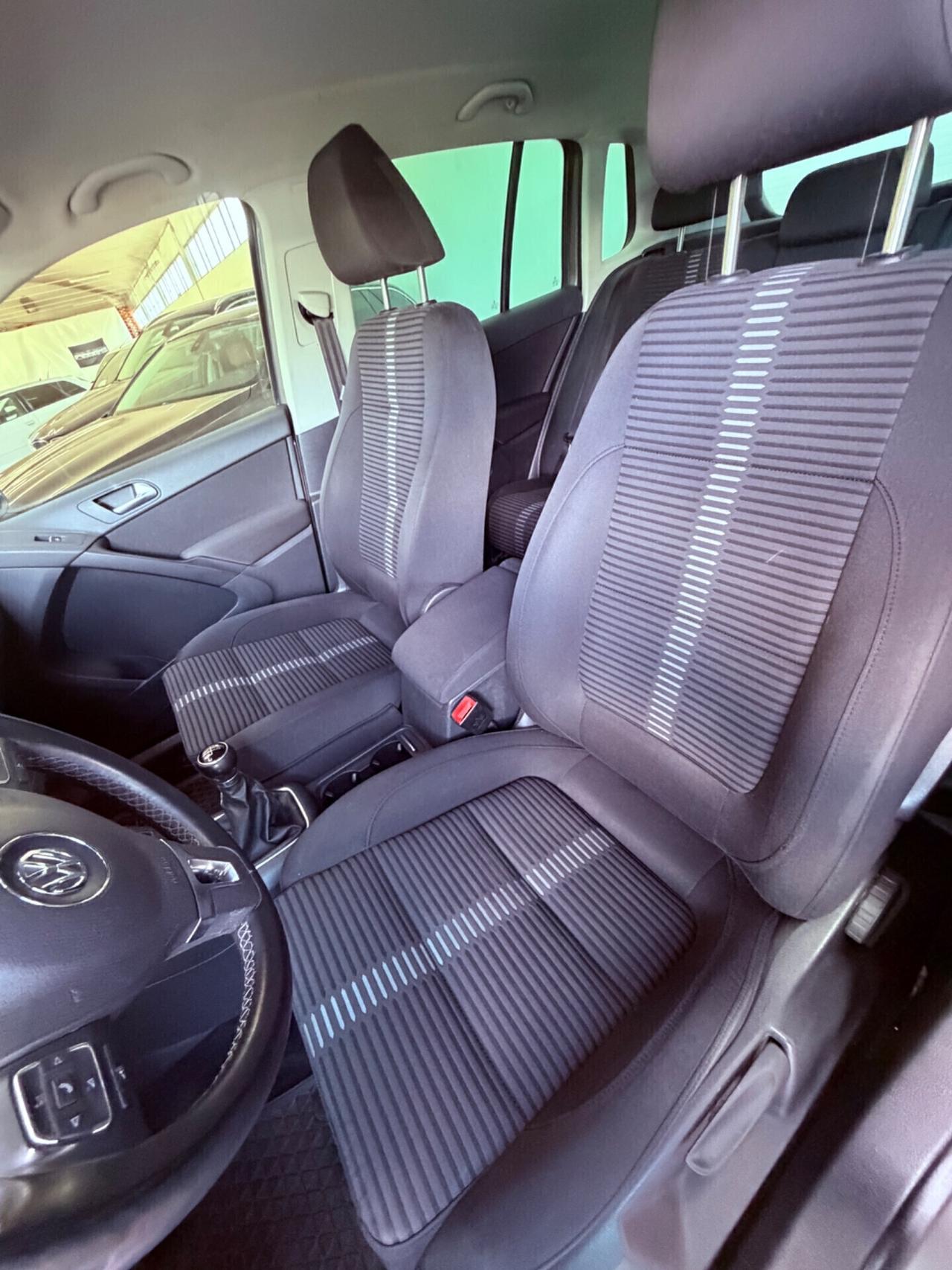 Volkswagen Tiguan 2.0 TDI DPF 4MOTION Sport & Style