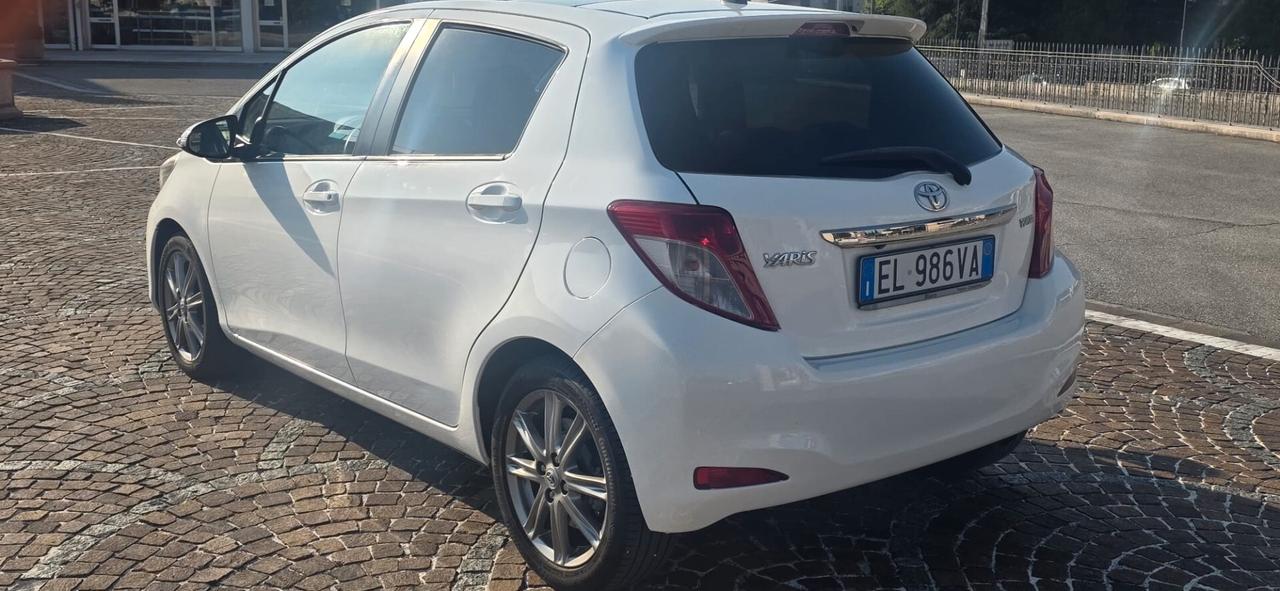 Toyota Yaris 1.3 5 porte Active CVT Stop & Start