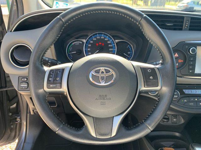 TOYOTA Yaris 1.5 Hybrid 5 porte Active