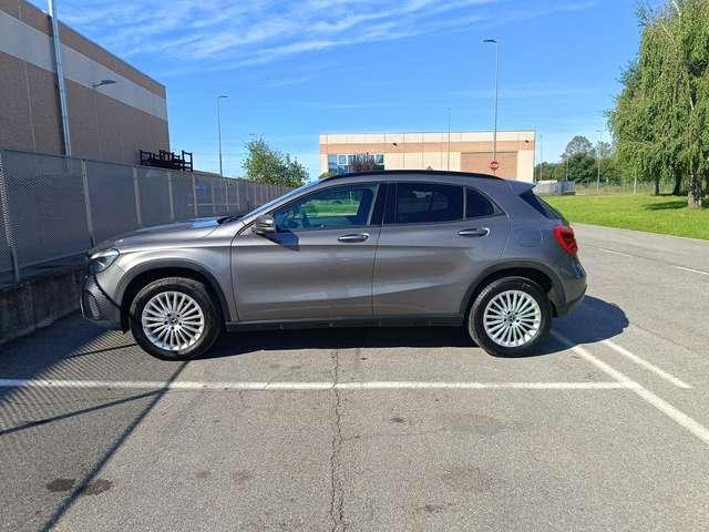 Mercedes-Benz GLA 180 GLA 180 d automatica