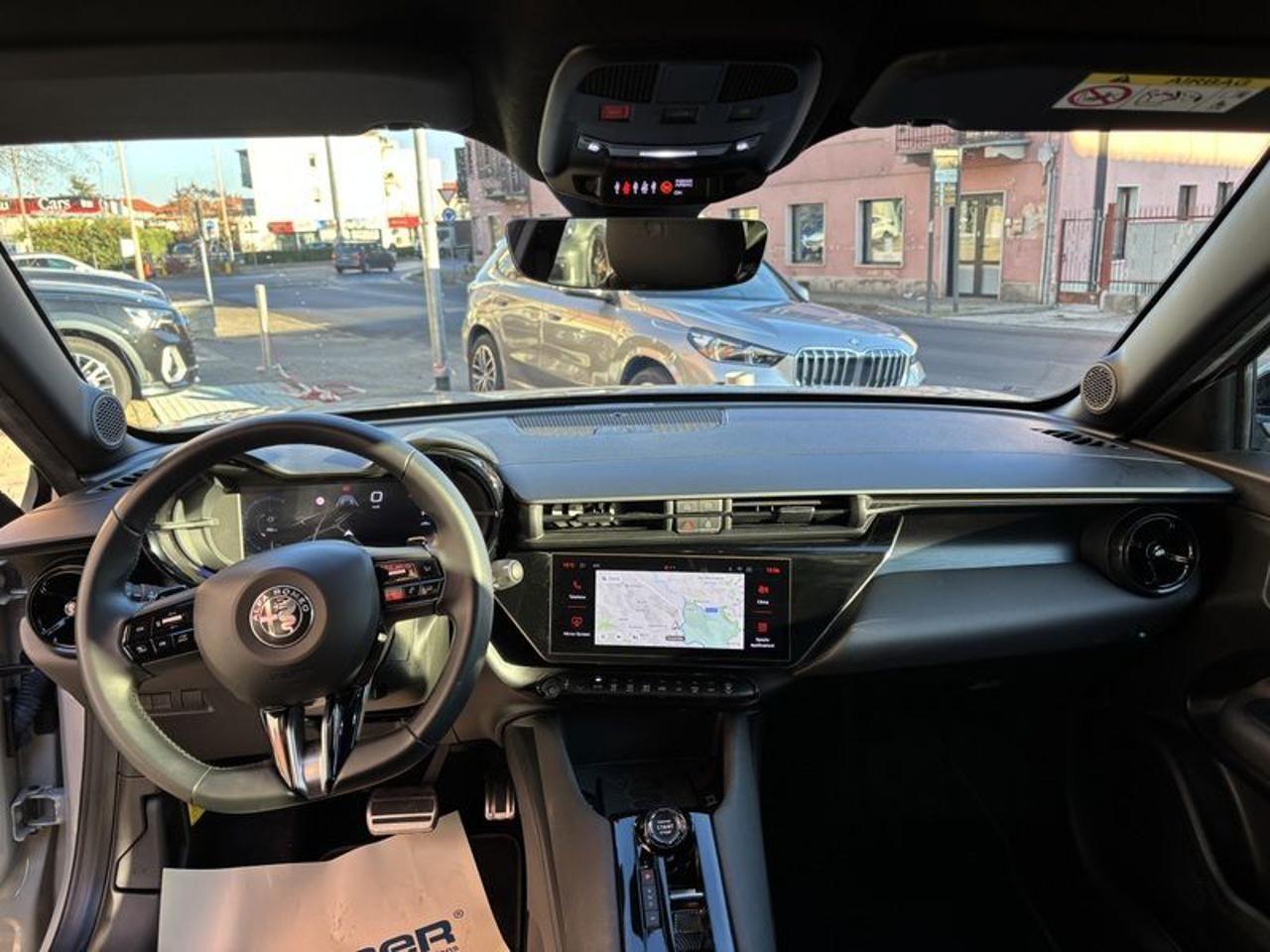 Alfa Romeo Junior 1.2 136 CV Hybrid eDCT6 Speciale FULL LED-NAVI-18"