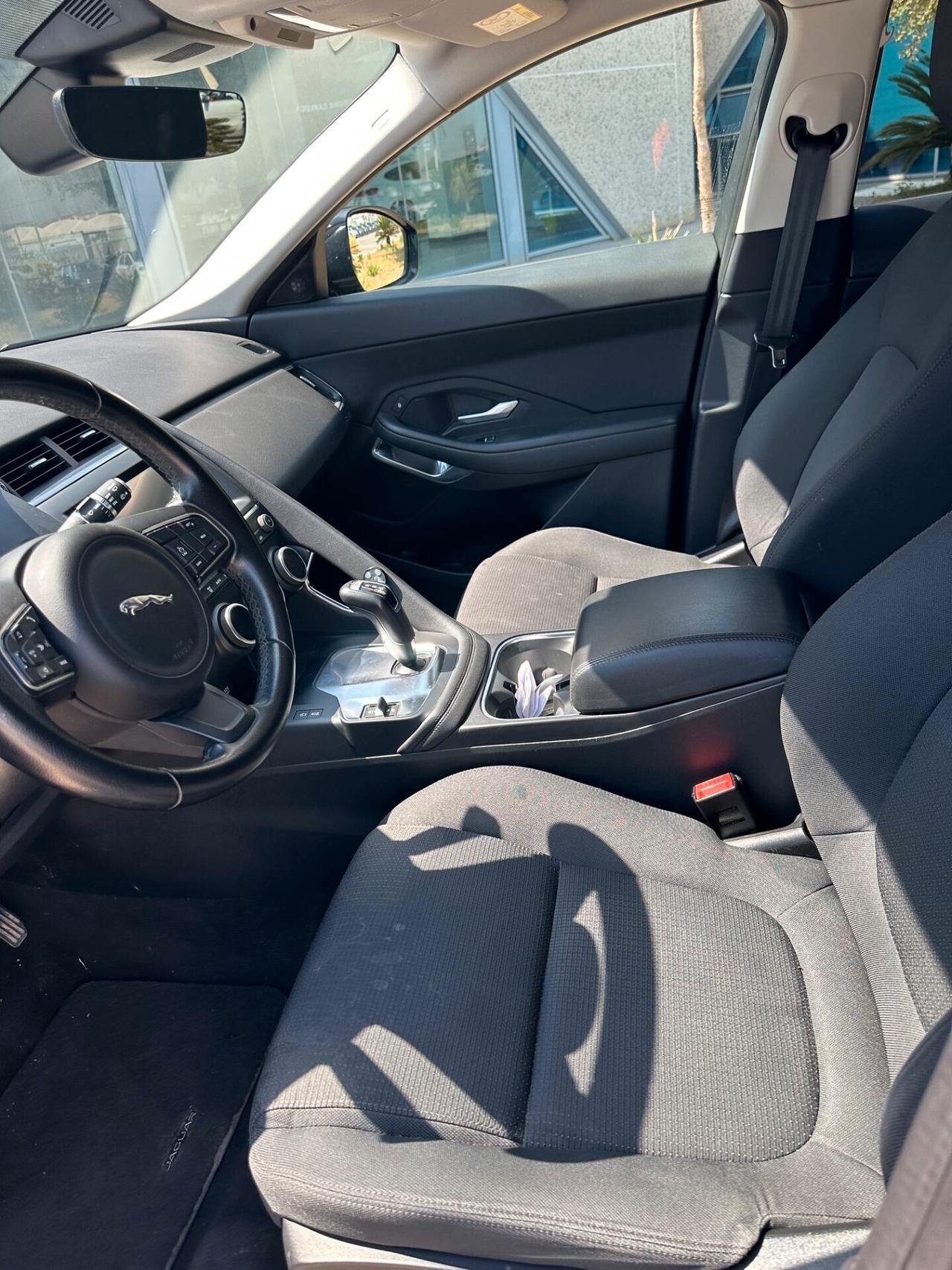 Jaguar E-Pace 2.0d i4 S awd offerta T-Stock prezzo imperdibile