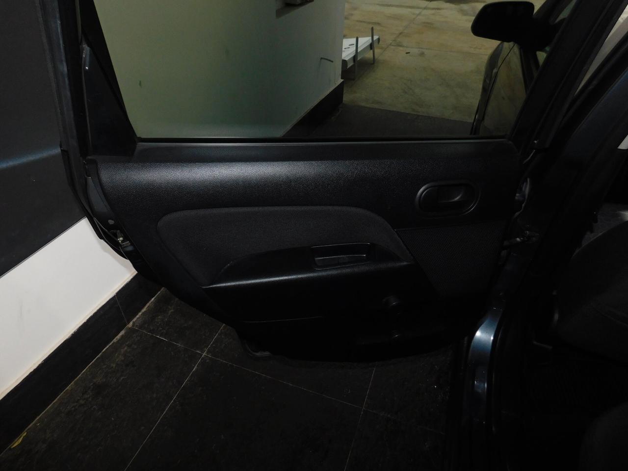 Ford Fiesta 1.4 TDCi 5p. Ghia