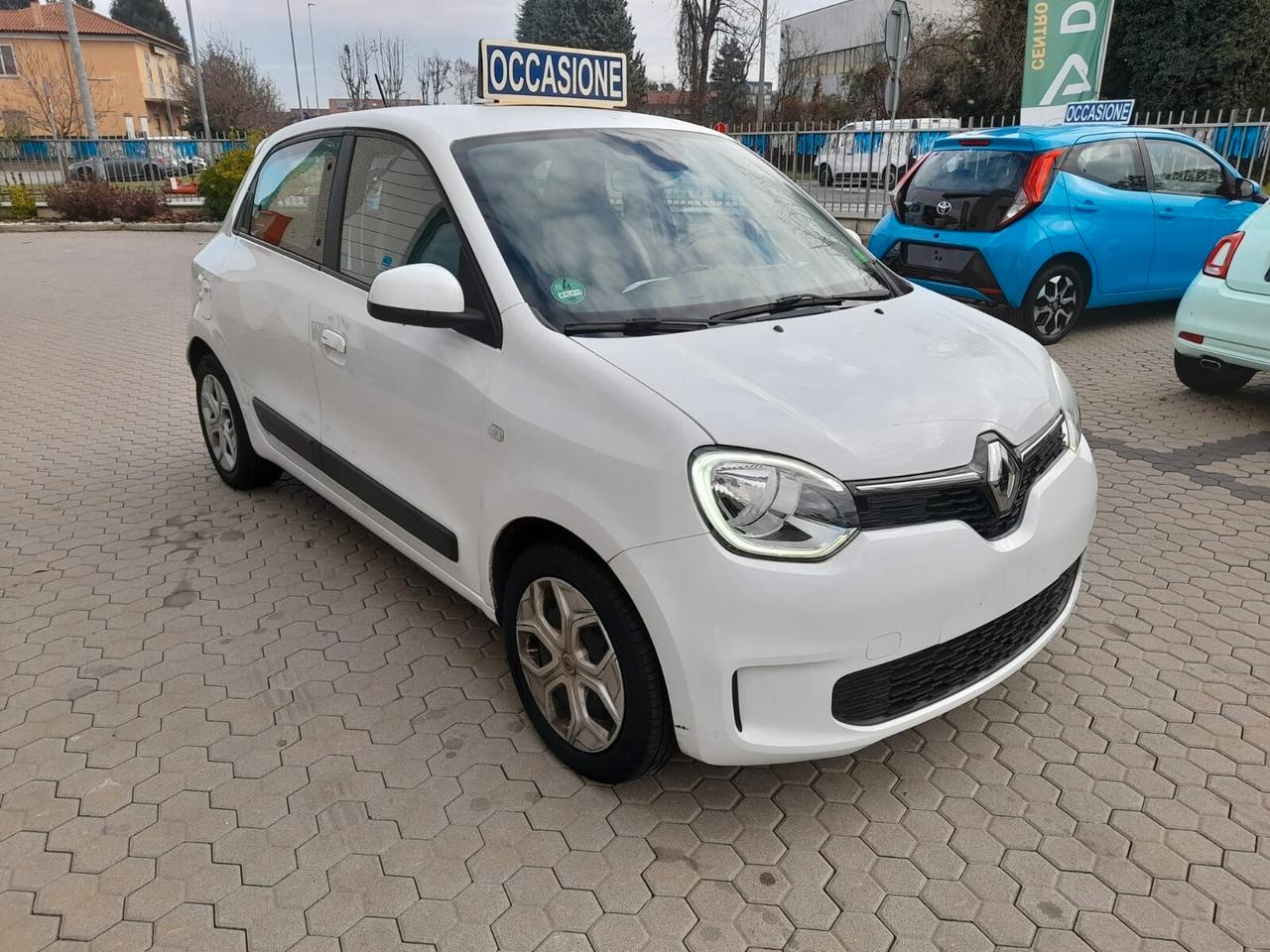 Renault Twingo SCe 65 CV Signature