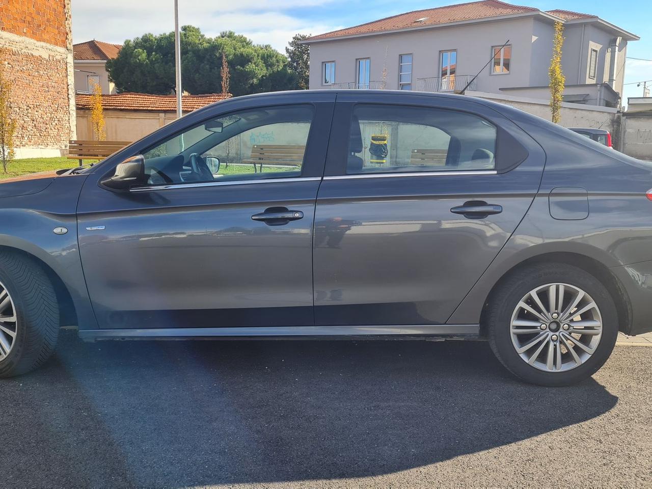 Citroen C-Elysee 1.6 HDi 92 exclusive #7487
