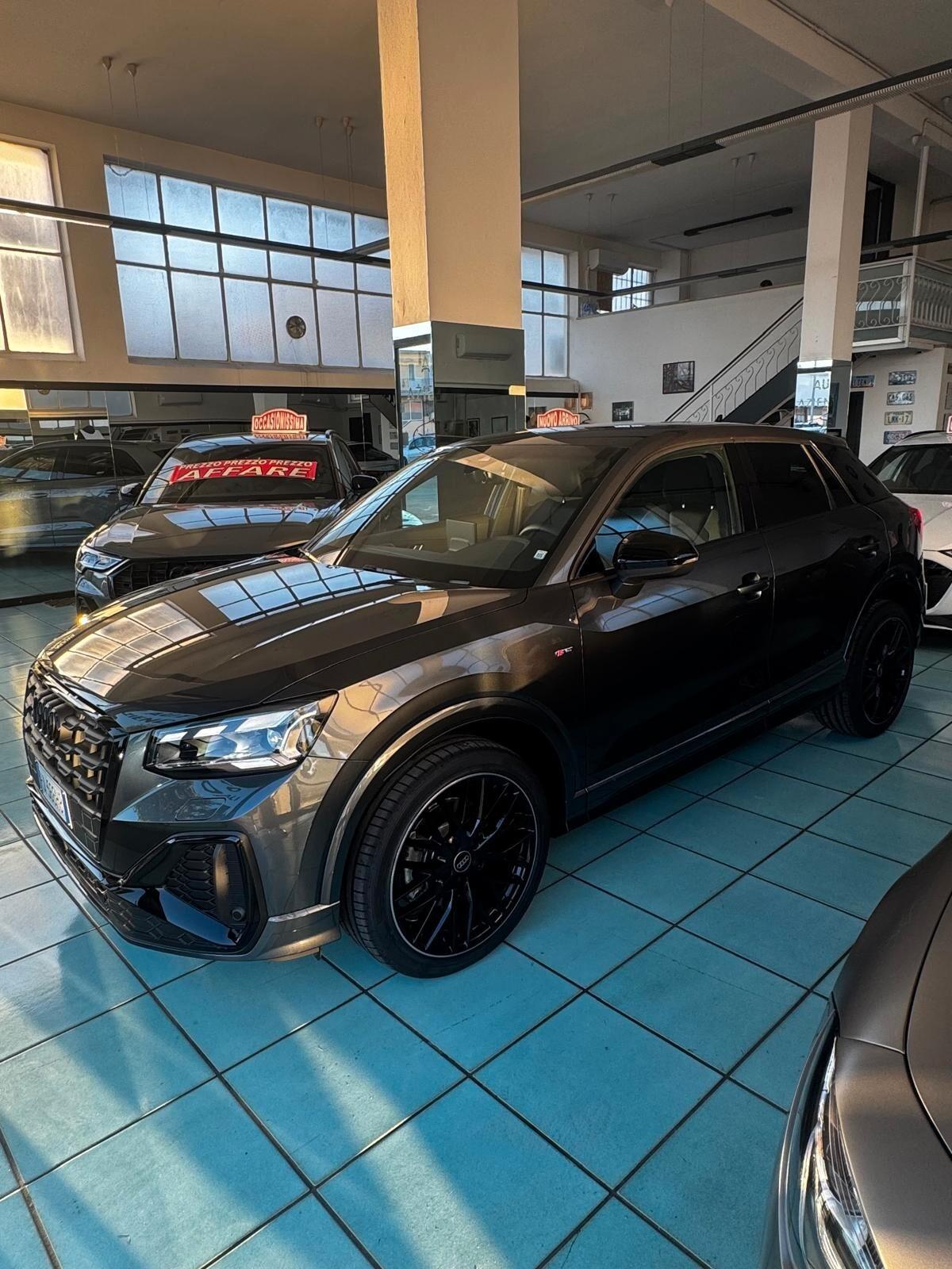 Audi Q2 35 TDI S tronic Identity Black Sline INTROVABILE