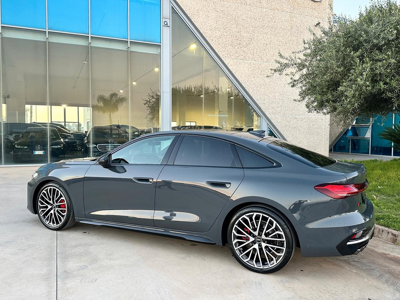 Audi A5 Sline quattro offerta T-Stock prezzo imperdibile