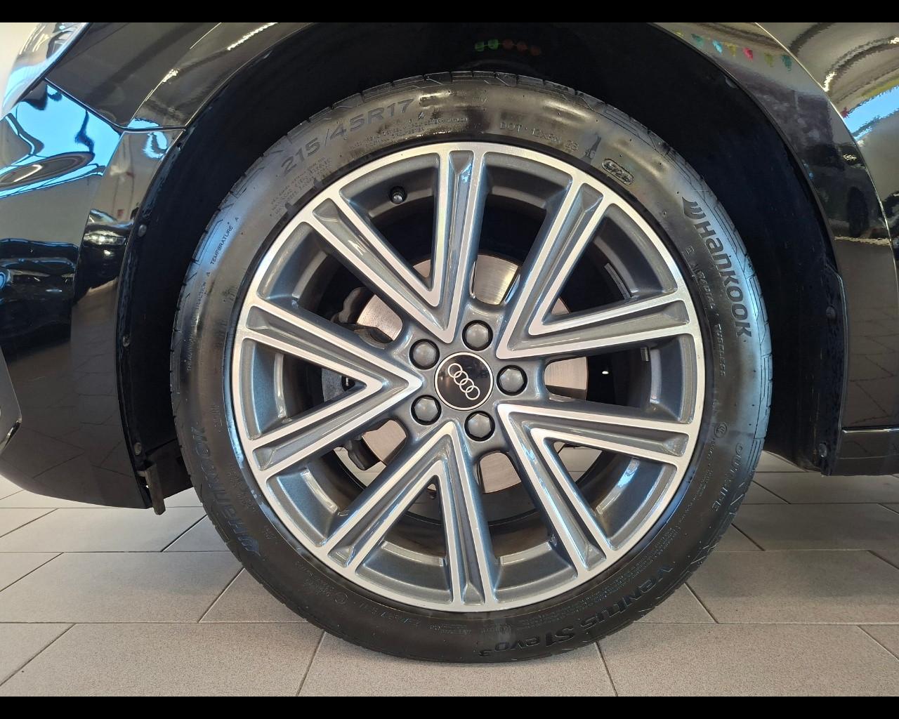 AUDI A1 2ª serie - A1 SPB 30 TFSI S tronic S line edition