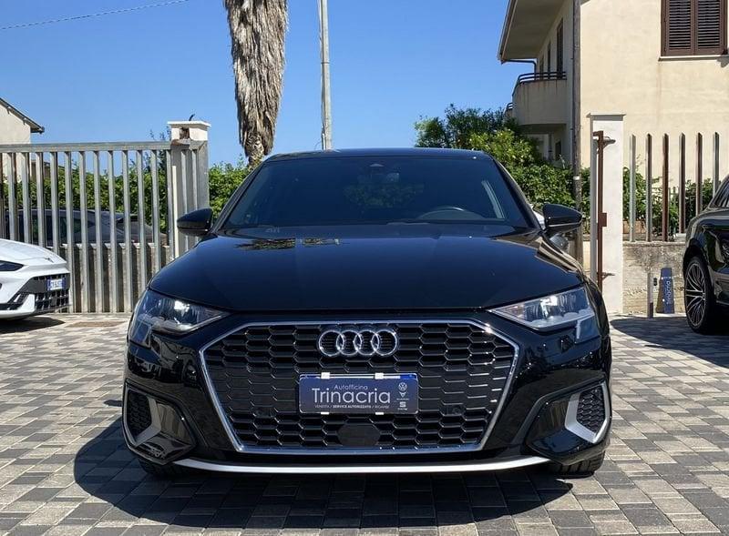 Audi A3 SPB S Line interno ed esterno 2.0 TDI 116CV 30