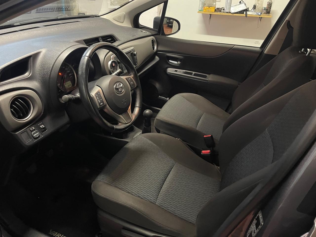 Toyota Yaris 1.0 5 porte Active