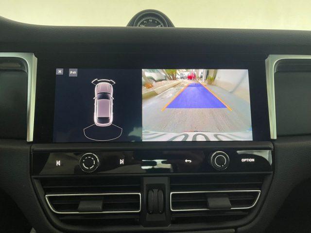 PORSCHE Macan 2.0