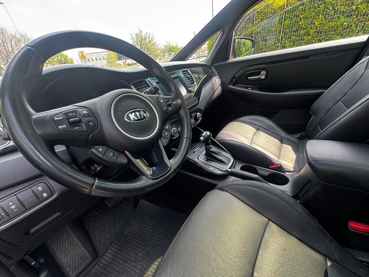 Kia Carens 1.7 CRDi 136 CV Auto Platinum