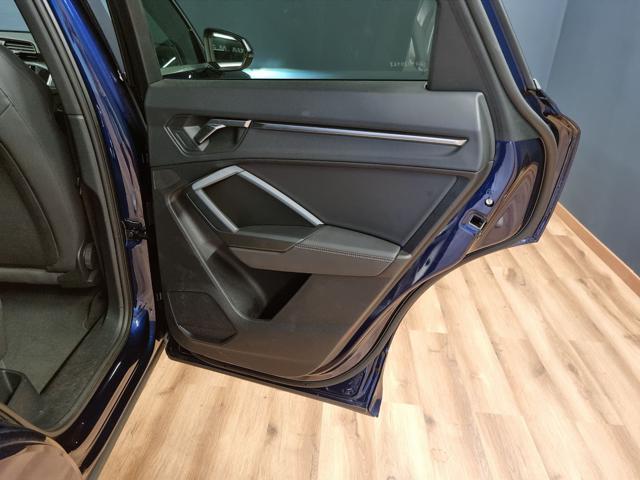 AUDI Q3 35 TDI S tronic S line edition