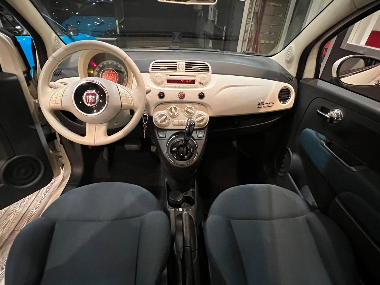 FIAT 500 LOUNGE/CAMBIO AUTOMATICO TETTO PANORAMICO