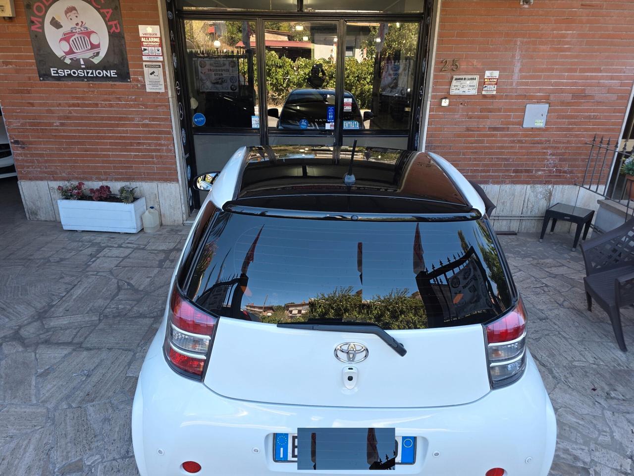 Toyota iQ 1.3 CVT Style