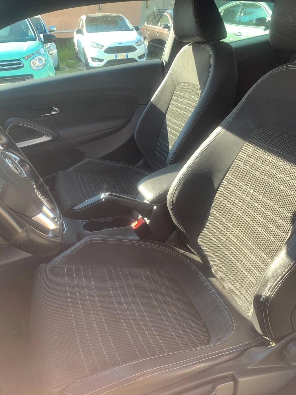 Volkswagen Scirocco 1.4 TSI 160CV - UNIPRO.