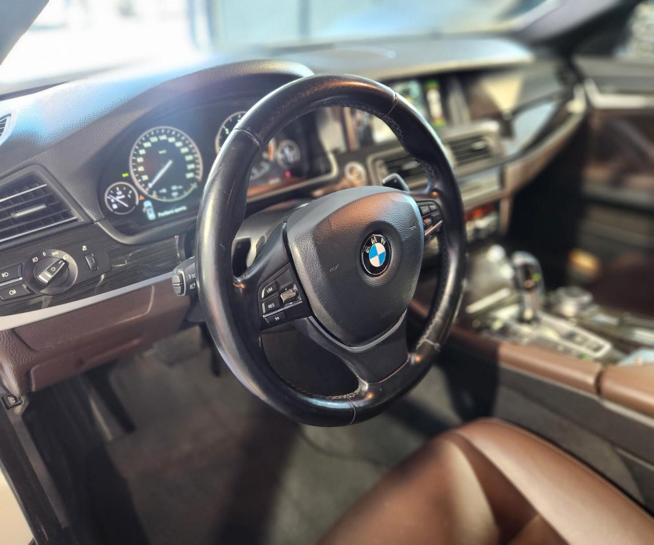 Bmw 520 520d xDrive Luxury