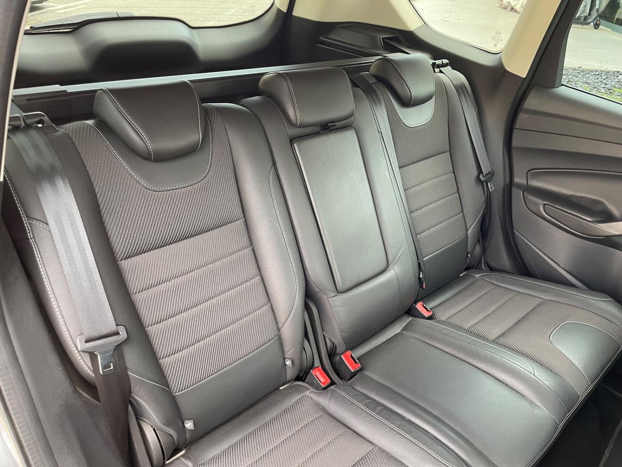 Ford Kuga 1.5 EcoBoost 120 CV S&S 2WD Titanium