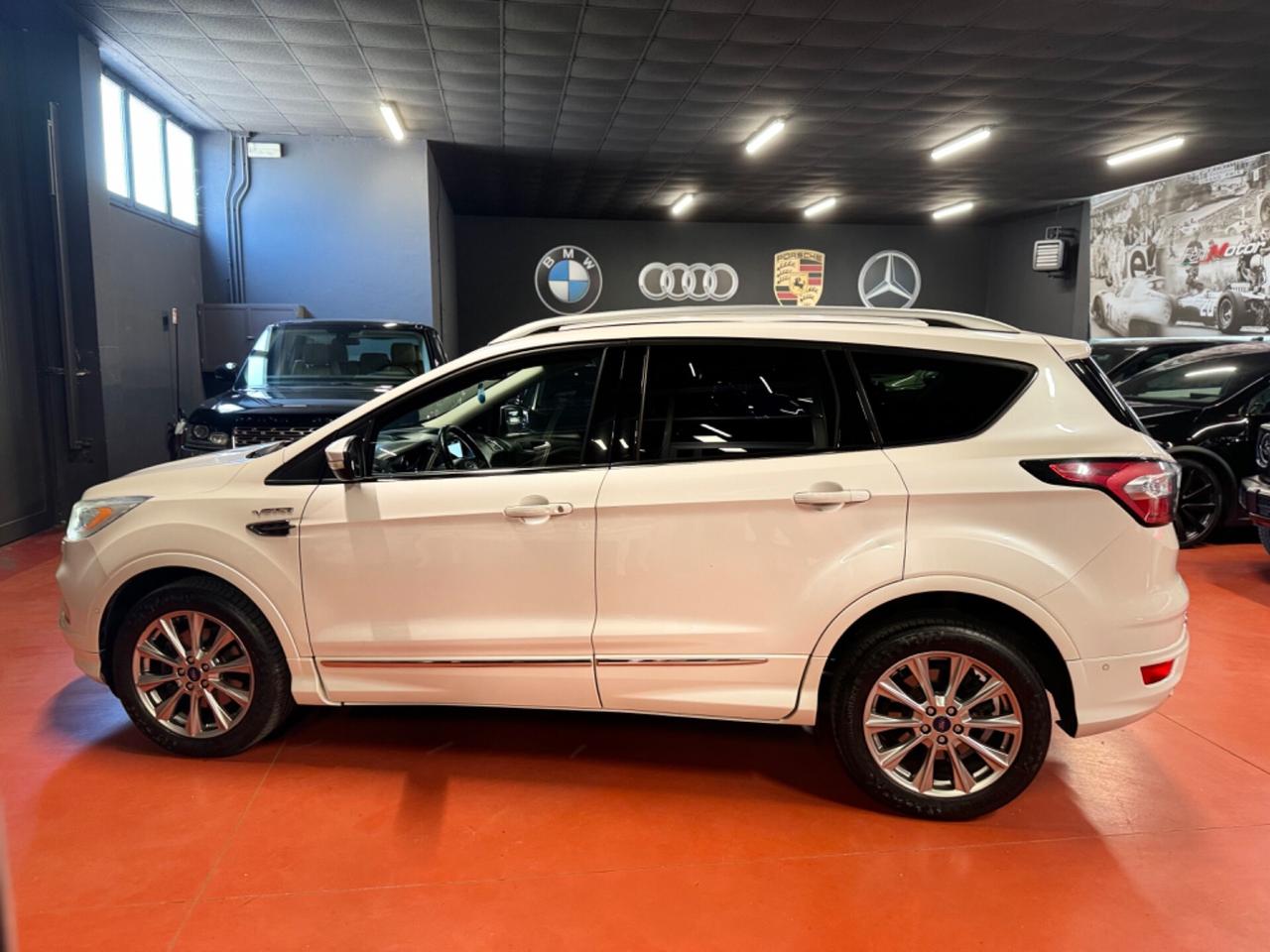 FORD KUGA VIGNALE 2.0 Tdci 150cv AWD BIANCO PERLATO FULL