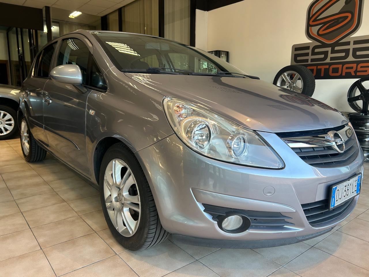 Opel Corsa - 1.2 benzina 80cv OK NEOPATENTATI