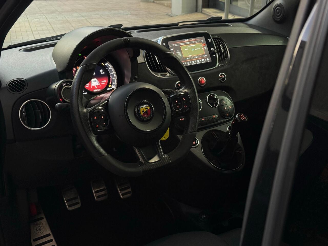 Abarth 595 1.4 Turbo T-Jet 165 cv