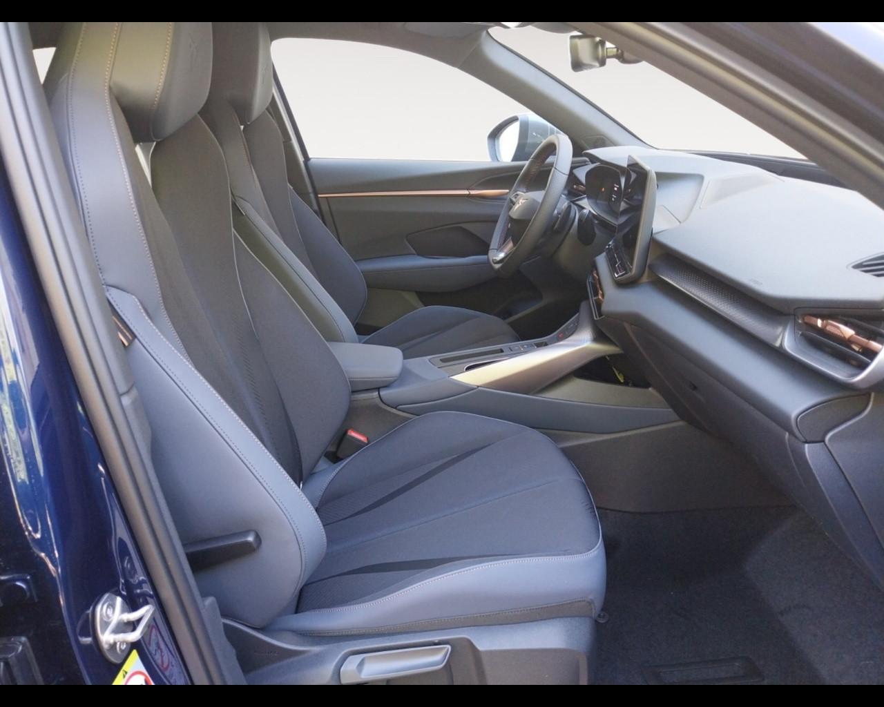 CUPRA CUPRA Terramar Business 1.5 e-HYBRID 150 kW (204 CV) pHEV DSG 6 marce 2WD